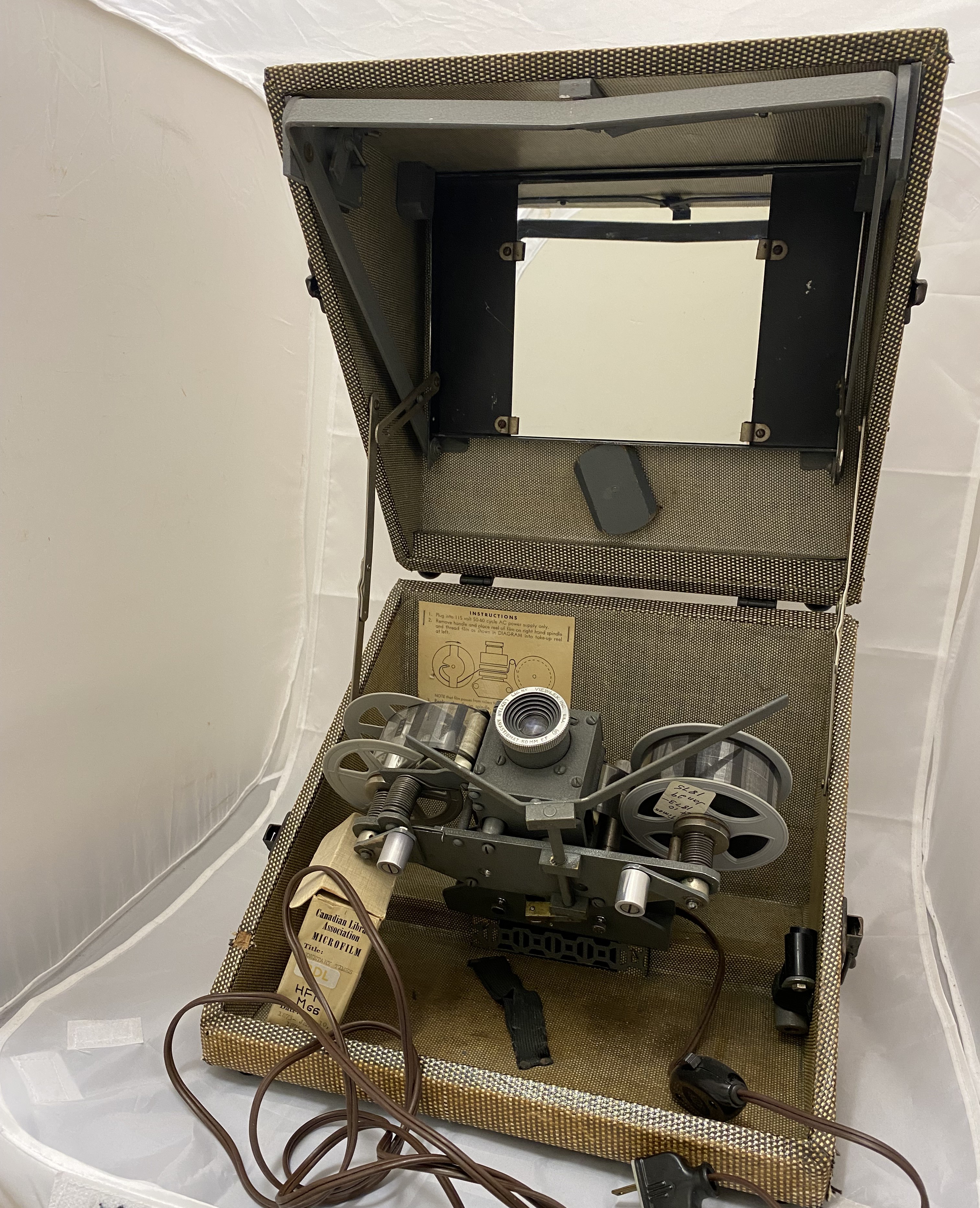 Microfilm Reader